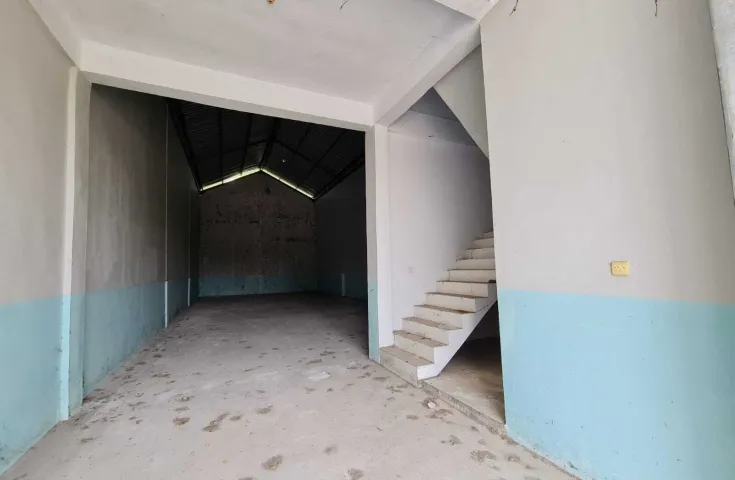 Disewakan Gudang Dekat Bandara Sultan Syarif Kasim II di Pekanbaru