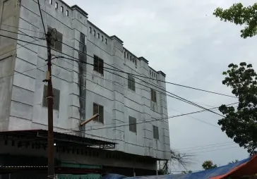Jual Murah Ruko 2,5 Tingkat Dua unit Pinggir Jalan Kondisi Kosongan di Pekanbaru