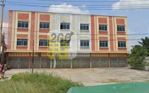 Ruko Putih 3 Lantai Dijual Siap Huni Akses Dekat Ke Kota Tambusai Pekanbaru