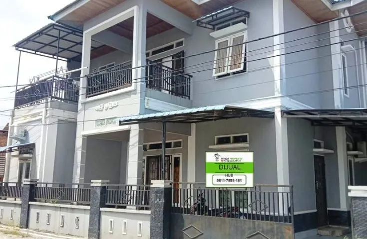 Rumah Dijual Dua Lantai Siap Huni Tanpa Furniture Pekanbaru