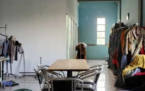 Ruko dua lantai dijual di jalan bukit raya pekanbaru