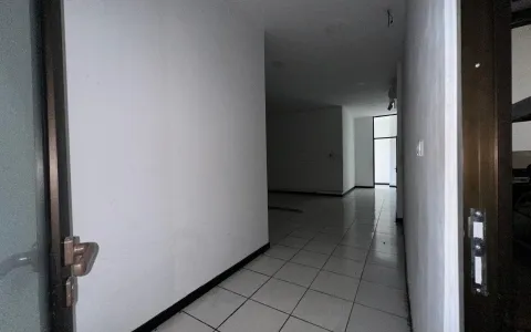 Disewakan Gudang  3 unit gandeng dijalan Garudasakti di Pekanbaru