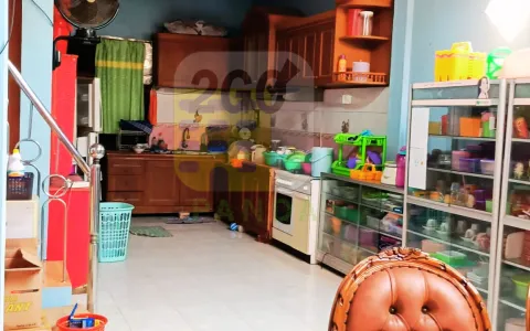 Disewakan Murah Rumah 2 Lantai Dijalan Fajar Di Pekanbaru