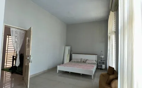 Dijual Rumah Dengan Fasilitas Kolam Renang Di Pekanbaru