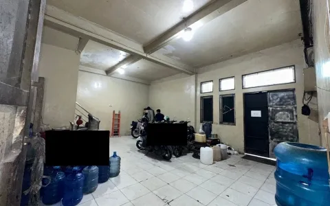 Dijual gudang dengan luas 468m2 di Pergudangan Jalan Sm. Amin Pekanbaru